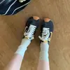 Versión de piel de vaca súper suave con 5 cm de aumento de altura interna, zapatillas de entrenamiento alemanas peculiares y lindas para mujer, zapatillas casuales versátiles con cordones, zapatillas de Forrest Gump