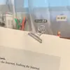 Estilo Ins Creativo Transparente Pinza Pequeña Pinza para Boletos Pinza de Cola Larga Pinza Selladora de Snacks Estudiante Oficina Factura Unión de Papeles de Examen