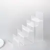 Suporte de display de escada em acrílico para carteiras transparentes, máscaras faciais, telefones celulares, porta-cartões pequeno em forma de escada de display multicamadas
