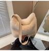 Bolso de Hombro Peludo de Moda Transfronterizo Moda Otoño e Invierno 2026 Bolso Cubo de Peluche para Viajar Bolso Cruzado Versátil de Moda