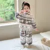 Conjunto de pijama de forro polar coral con cuello alto para niños, estilo fino de otoño/invierno, para niñas pequeñas, con cremallera y diseño estampado, adecuado para usar en casa