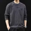 Camiseta de manga comprida com design jacquard estilo americano para homens, primavera e outono, gola redonda, marca da moda, top base estampado da moda