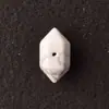 Pendente de cristal de pedra natural em prisma de ponta dupla 16mm com furo passante proteína semiacabado DIY acessório de pingente versátil