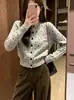 Cárdigan redondo de manga larga con lunares estilo coreano para mujer, un top casual minimalista y versátil para otoño e invierno, con un diseño único