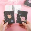 Caderno Espiral Dream Planet Caderno de Bolso Portátil para Estudante Mini Caderno A7 Caderno Pequeno