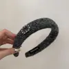 Tiara Peluda de Strass Estilo Novo Coreano 2025 para Mulheres, Acessório de Cabeça High-Top para Outono e Inverno, Tiara de Lã com Aba Larga