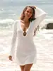 Vestido de playa para mujer transfronterizo, con diseño de ganchillo 3D, estilo europeo y americano, cuello en V, mangas ligeramente acampanadas, vestido de playa de manga larga, salida de baño para bikini