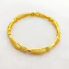 Pulseira banhada a ouro de liga mais vendida, estilo luxo leve indiano de noiva de Dubai, joia de pulseira ouro areia para casamento feminino atacado
