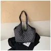 Bolsa de mano tipo tote de estilo coreano, minimalista, con estampado de letras y lunares para mujer, nueva colección 2026, gran capacidad, bolso de hombro, casual y adecuado para ir al trabajo