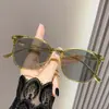 Óculos de Grau Fotocromáticos Estilo Coreano com Armação Grande Lisa Anti-Luz Azul para Mulheres, Ultraleves, Adequados para Rostos Grandes, Óculos Sem Grau Estilo Tiktok
