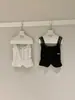Wgwe9505 Ropa de Mujer Shisanxing Guangzhou 2026 Nuevo Estilo Francés Cuello Cuadrado Encaje Patchwork Camisola Top Verano