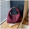 Bolso cruzado para mujer 2026 nuevo de verano versátil cómodo tejido para debajo del brazo tipo empanada, bolso de hombro de moda moderno para el trabajo