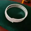 Pulseras Elásticas Exquisitas con Incrustaciones de Diamantes Transfronterizas Europeas y Americanas, Pulseras de Estilo Frío a la Moda y Personalizadas, Pulseras de Lujo Ligero, Gama Alta y Versátiles
