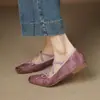 Sapatos Femininos de Novo Estilo para Todas as Estações, Salto Baixo, Tamanhos Grandes, Salto Quadrado, Antiderrapantes, Sola Macia, Cano Baixo, Bico Redondo, Couro Bovino