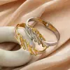 Pulseira Personalizada de Aço Titânio Europeia e Americana Retro Transfronteiriça Aço Inoxidável Feminina Não Desbota Joias Transfronteiriças Polida de Alto Brilho de Luxo Leve