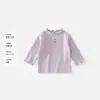 Camiseta básica de manga comprida para bebê com acabamento franzido, estilo coreano, para meninas, top de outono, para o dia a dia, cor sólida, versátil, camada interna básica