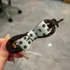 Pinza para el pelo de cuentas estilo coreano para mujer, pinza de tiburón elegante, pinza de torsión, accesorio para el pelo de Yiwu, pasador
