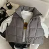 Chaleco de plumón para niños 2026 Invierno Nuevo Estilo de Moda para Niños y Niñas, Color Sólido 90% Plumón de Pato Blanco Chaleco sin Mangas para Ropa de Abrigo