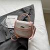French Niche Design Portátil All-match Bolsa Pequena Feminina 2024 Novo Estilo Elegante Bolsa de Ombro Estilo Ocidental Crossbody Saddle Bolsa