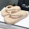 Pantuflas de suela gruesa sandalias de verano para mujer y pantuflas pantuflas de eva sensación de pedal excremento suela gruesa antideslizante transfronterizo caliente ins fabricantes al por mayor