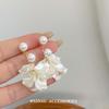 Mar de Flores de Nubes y Nieblas ~ Pendientes de Pétalos de Perla Retro Franceses Súper de Hada Diseño de Nicho Pendientes Elegantes de Moda Versátiles