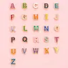 Accesorios Populares de Letras Perforadas Aleación Aceite Goteando 26 Cuentas de Letras Pulsera DIY Accesorios de Joyería de Aleación Venta al por Mayor