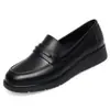 Sapatos Casuais de Couro Macio Confortáveis, Bico Redondo, Estilo Britânico, para Mães de Meia-Idade e Idosas, Sola Plana, Estilo Primavera e Outono