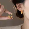 Pendientes Metálicos Retro Estilo Hong Kong para Mujer, Aguja de Plata S925, Pendientes de Botón de Alto Temperamento, Pendientes de Diseño Nicho Aprobados