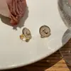 Nuevos pendientes 2023 para mujer diseño de nicho de rosa alto sentido aguja de plata 925 tendencia de moda clip para la oreja al por mayor