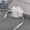 Flor de Muñeca para Boda Estilo Europeo Flor de Mano para Novia Damas de Honor Hermanas Estilo Coreano Tela Moda Elegante Lujo Ligero Flor Hecha a Mano