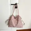 Bolso de Mano Estampado de Leopardo Retro de Nicho Bolsa de Gran Capacidad para Mujer Nuevo Otoño 2026 Bolso de Hombro Único de Alta Gama para el Trabajo