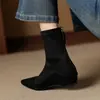 Botines de Cuña Oculta de Diseño de Nicho para Mujer 2026 Nuevo Estilo Punta Cuadrada Cremallera Trasera Botines de Gamuza Botas Elásticas