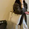 Bolso Cubo Simple de Nuevo Estilo 2026 para Mujer, Sencillo, Moderno, de Gama Alta, Casual, de Trabajo, Elegante Bolso Cruzado de un Solo Hombro