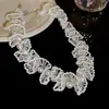 Collar de Perlas de Doble Capa Flor de Camelia, Sencillo y de Moda, Lujo Ligero, Cadena para Clavícula de Gama Alta, Accesorio de Cuello Apilable para Chica Dulce