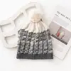 Gorro de Lana de Oveja 100% Tejido con Pompón, Gorro Suave y Cálido de Invierno Color Camello, Gorro Protector de Orejas para Mujer