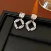 Pendientes Cuadrados de Perla con Aguja de Plata Chapada en Oro Real, Estilo Retro Francés, Pendientes Versátiles, Pendientes de Nicho de Gama Alta para Mujer