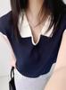Blusa de Tricô Fina de Verão Nova Estilo Chic Gola Reversível Cor Contrastante Nicho Emagrecedora Ombro Direito Manga Curta para Mulheres