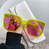 Nuevas Moda Hermosas Gafas de Sol para Mujer Marco Grande Gafas Cuadradas Lisas Gafas de Sol Mismo Estilo Hombres y Mujeres Fotografía Callejera En Vivo Hombres y Mujeres Marea