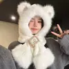 Conjunto fofo de chapéu com orelhas de urso e cachecol de inverno para mulheres, com forro de fleece e design espesso para aquecimento e proteção das orelhas.