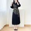 Vestido Largo de Comercio Exterior Issey Miyake, Ropa Fina para Mujer Primavera y Verano, Mangas de Farol, Corte Holgado, Tallas Grandes, Estampado Dorado, Vestido Elegante