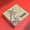Pulsera de Madera con Borlas de Tela Hueca Estilo Chino, Joyería, Cuentas de Oración, Caja de Regalo, Caja de Papel