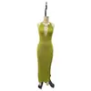 Moda Femenina Europea y Americana 2026 Producto de Exportación Transfronteriza: Vestido Largo Sexy de Metal con Escote en V y Espalda Descubierta, Ajustado