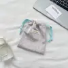 64221 Bolsa de Armazenamento Estilo Coreano com Bolinhas e Textura Lisa de Cetim para Pertences Pequenos de Meninas, Necessaire de Viagem