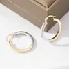 Pendientes de Corazón Bicolor para Mujer, Pendientes de Metal con Acabado de Alta Gama, Joyería de Diseño Europeo y Americano de Lujo Ligero de Nicho