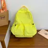 Mochila de nylon de color macarrón 2026 nueva para mujer, ligera, se puede usar como bolsa de viaje o mochila escolar para estudiantes de secundaria