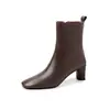 Populares Botines de Cuero Genuino con Tacón Grueso Estilo Europeo y Americano para Mujer, Nuevos para Otoño e Invierno 2025, con Hebilla Metálica, Cierre Lateral con Cremallera, Punta Redonda