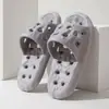 2026 Nuevo Modelo Zuecos de Verano para Hombre para Exteriores con Sensación de Caminar sobre las Nubes, Pantuflas Cerradas de Suela Gruesa, Sandalias de Playa, Zapatos Casuales