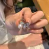 Celebridad de Internet Explosivo Super Brillantes Pendientes de Perla y Circonita Lujo Ligero Nicho Moda de Alta Gama Elegante Pin para Cartílago de la Oreja para Mujeres