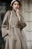 Shenghong 25 Otoño e Invierno Nuevo Versátil Reductor de Edad Elegante Onda de Agua Abrigo Largo para Mujer Lana Lana Abrigo 8513
