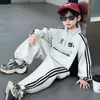 2306 Conjunto Deportivo para Niños, Nuevo Estilo Otoño 2026, Moda Coreana Sudadera y Pantalón de Chándal Conjunto de Dos Piezas para Niños